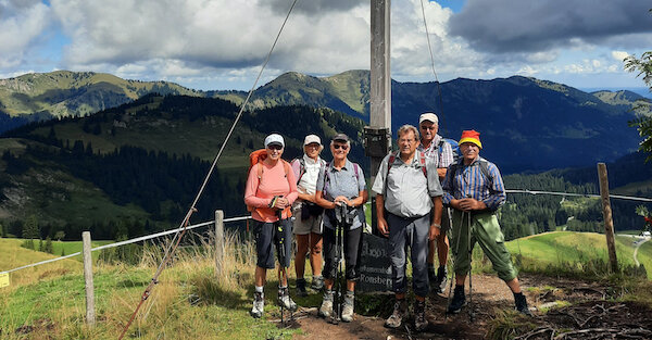 Gruppe Weißenhorn | © DAV Neu-Ulm Bergwandergruppe am Gipfel | © DAV Neu-Ulm